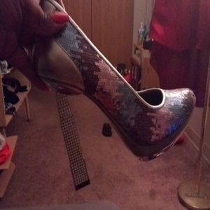 Brand-new never worn italian heels